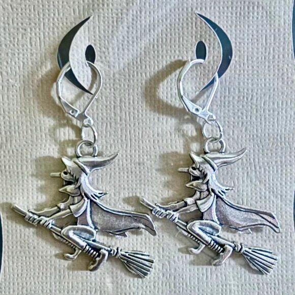 Halloween Pendant Charm Earrings (Flying Witch) - Picture 1 of 1